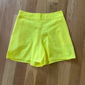 NWOT🌻Express High Waist Short